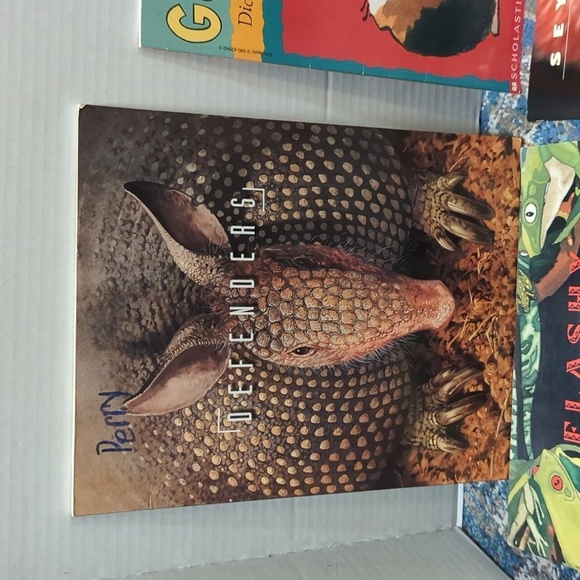 Scholastic Misc. Authors Animal Themed PB Book Set of 4 Used Books - Picture 2 of 10